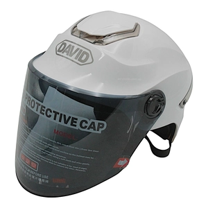 Мото шолом, відкритий "DAVID" S307, білий глянцевий тоноване скло, регулятор розміру з білим катафотом (ABS)