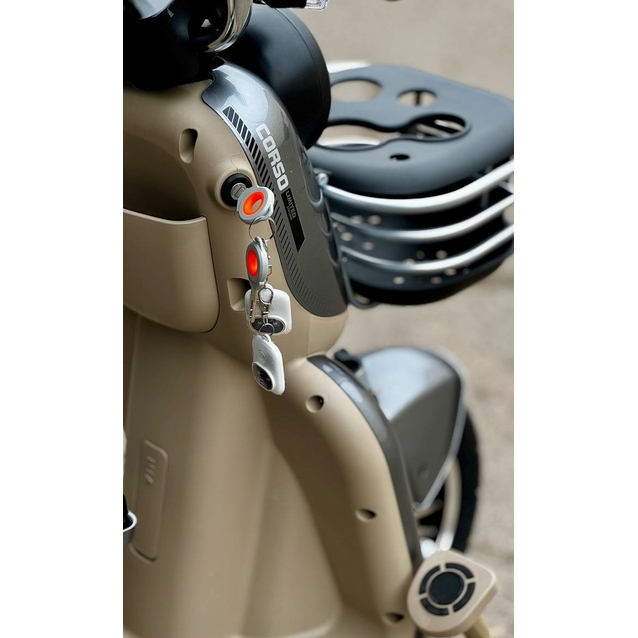 Трицикл Corso «POWER JET» JT-943078, двигун 1200W, акумулятор 72V 28Ah графеновий, сірий + 1 ящик. акум, колеса 10" фото westvelo.com