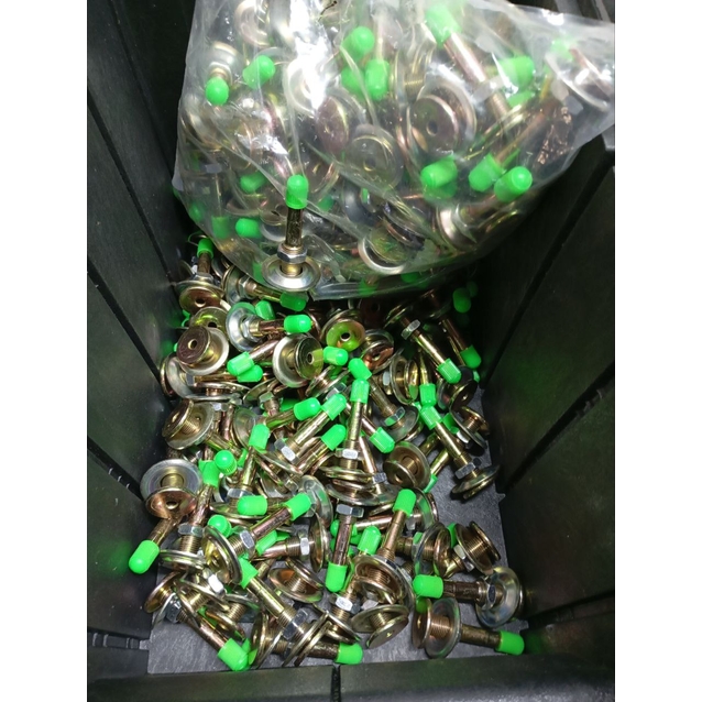 Ніпель камери ремонтний L-48мм салатовий ковпачок (без золотника) фото westvelo.com