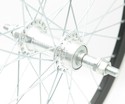 Колесо 20 зад, обід 2-ний чорний, втулка AL на віночках, диск різьба фото westvelo.com