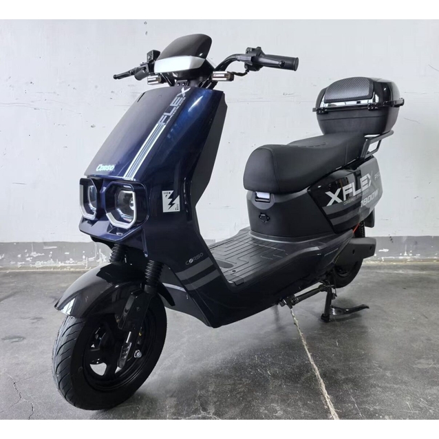 Електроскутер Corso «FLEX» FL-384117 двигун 1500W, акумулятор графеновий 72V 35Ah, синій, колеса 10" + 1 ящик. акум фото westvelo.com