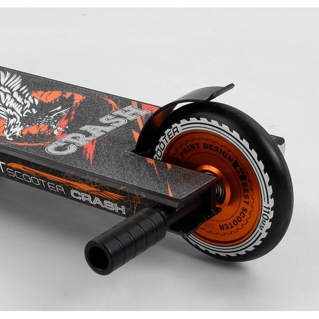 Самокат трюковий Best Scooter «CRASH» 65640 чорно-помаранчевий, HIC-система, пеги, AL диск та дека, колеса PU Ø110mm, ширина керма - 57 см фото westvelo.com