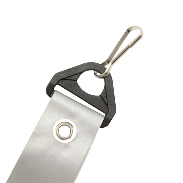 Світловідбивний брелок сірий на металевому карабіні BlikFar фото westvelo.com