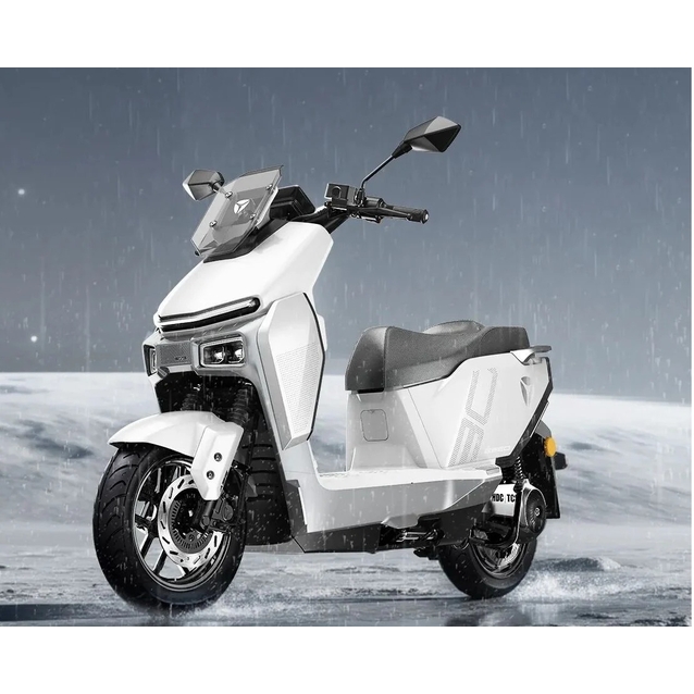 Електроскутер Yadea «GS80» 0360, двигун 2999W, акумулятор 72V 50Ah літій-залізо-фосфатний, білий, колеса 12" фото westvelo.com
