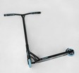 Самокат трюковий Best Scooter «FEAR» МТ-40488 чорно-блакитний, SCS-система, пеги, AL диск та дека, колеса PU Ø115mm, ширина керма - 58 см фото westvelo.com