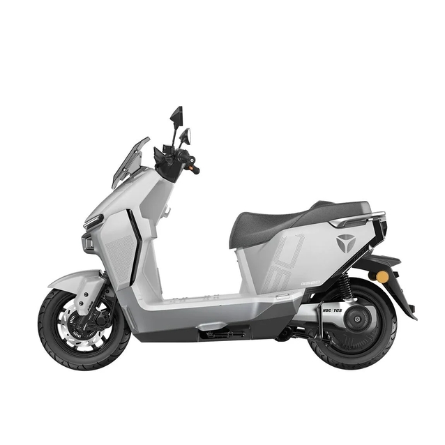 Електроскутер Yadea «GS80» 0360, двигун 2999W, акумулятор 72V 50Ah літій-залізо-фосфатний, білий, колеса 12" фото westvelo.com