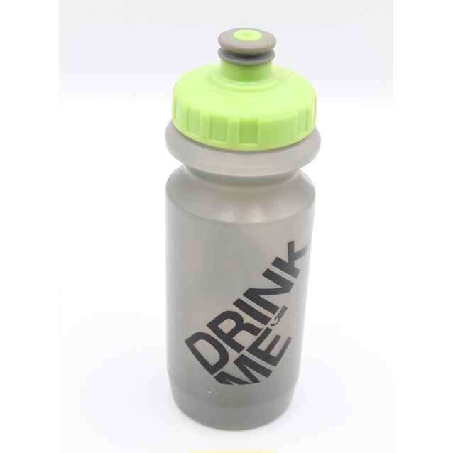 Фляга 600ml Green Cycle Drink Me c Big Flow valve, LDPI gray nipple/ lime cap/ gray matt bottle фото westvelo.com