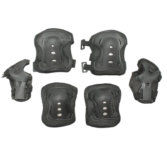 Комплект дитячого захисту у сітці 610, чорний