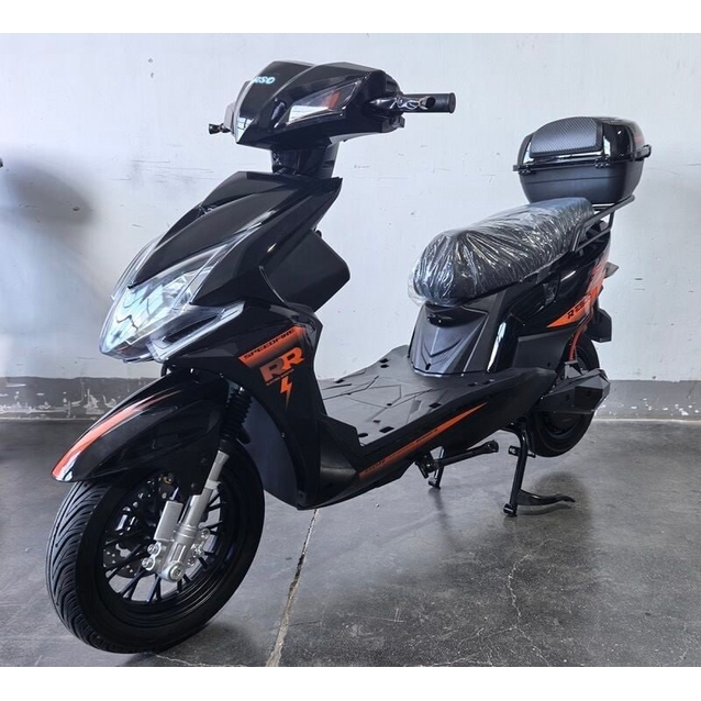 Електроскутер Corso «SPEEDFIRE» SF-478238, двигун 2500W, акумулятор 72V/30Ah літій-залізо-фосфатний, чорно-помаранчевий, колеса 12" фото westvelo.com