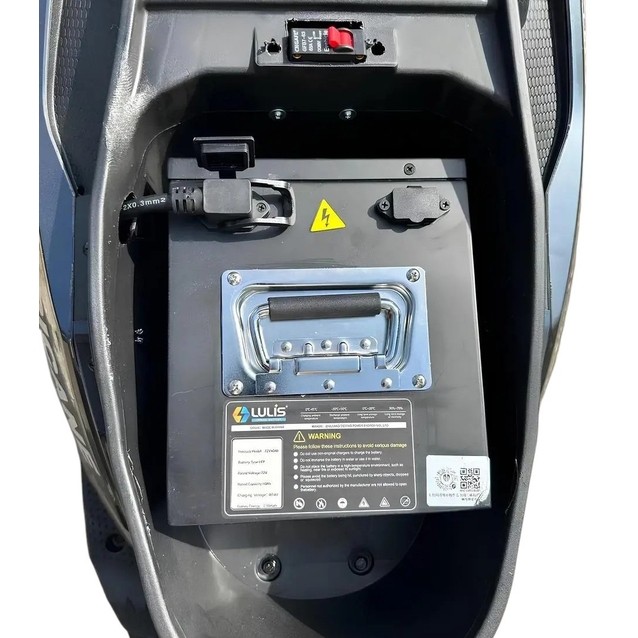 Електроскутер Corso «HURRICANE» HR-246188, двигун 2500W, акумулятор 72V 40Ah літій-залізо-фосфатний, зелений, колеса 10" фото westvelo.com