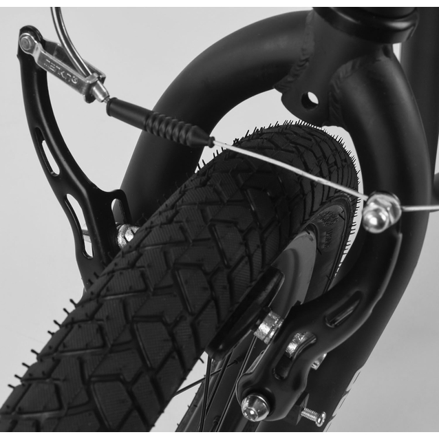 Самокат дитячий 2-х колісний, надувні колеса 12 Corso CR-T 9490 чорно-рожевий, ручне переднє гальмо фото westvelo.com