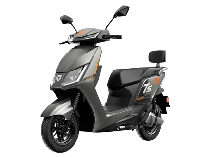 Електроскутер Yadea «T5L» 0010, двигун 1500W, акумулятор 72V 30Ah літій-залізо-фосфатний, графітовий, колеса 10"
