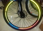 Світловідбиваючі наклейки на обід колеса срібні фото westvelo.com