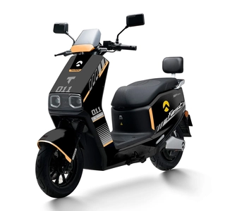 Електроскутер Tairon «FS» 931672, двигун 2000W, акумулятор 72V 48Ah літій-залізо-фосфатний, чорно-помаранчевий, колеса 12/10"