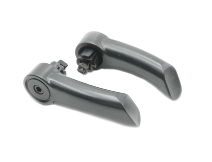 Роги руля (кріплення в руль) пласмасові чорні L-110мм.