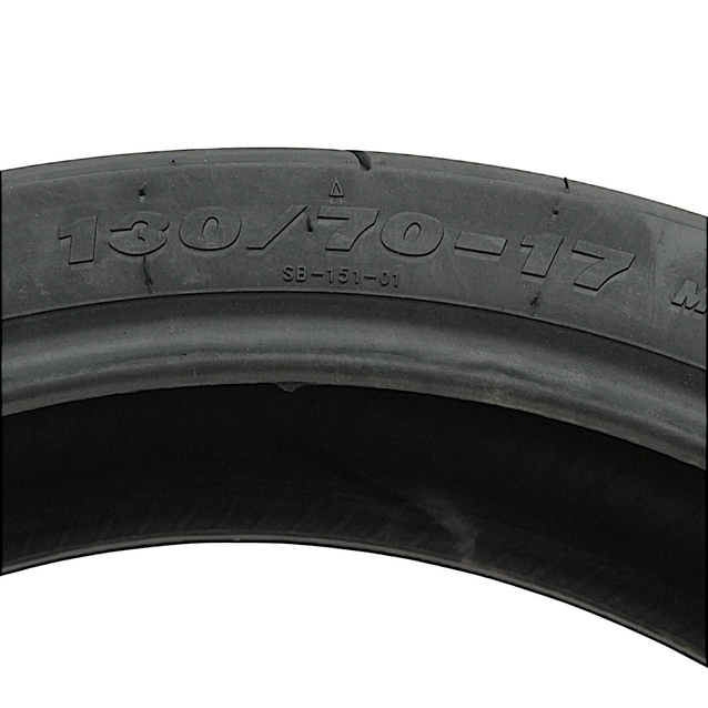 Покришка "17" 130/70-17 Б/К SWALLOW Індонезія (SB-151) SLASH напів-слік TL фото westvelo.com