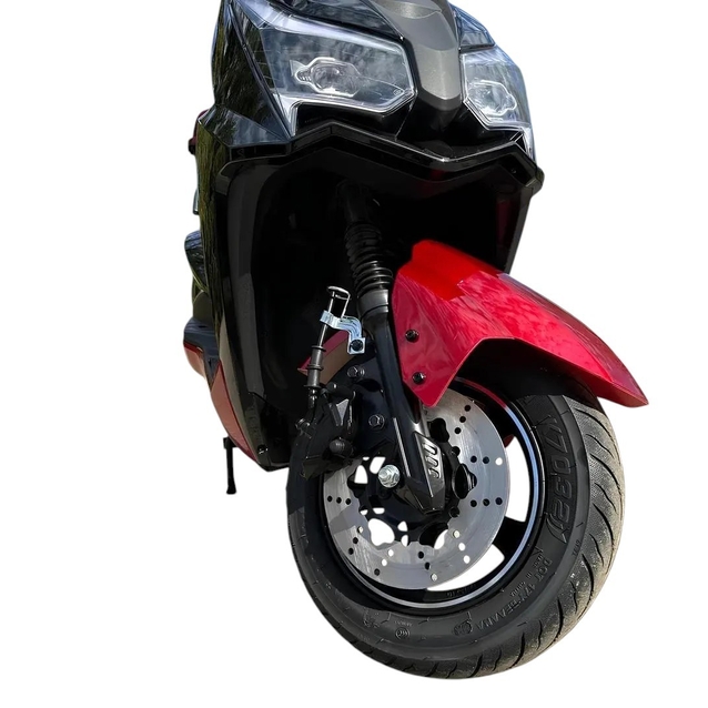 Електроскутер Corso «JOGGER» JR-948133, двигун 1500W, акумулятор 72V 25Ah свинцево-кислотний, чорно-червоний, колеса 10" + 1 ящик. акум фото westvelo.com