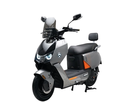 Електроскутер Garow «L2026» W-5982, двигун 2999W, акумулятор 72V 48Ah літій-залізо-фосфатний, сірий, колеса 12"