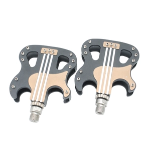 Педалі алюміній проми EXUSTAR "гітара" хромована вісь з змінними шипами