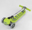 Самокат дитячий 3-х колісний, Best Scooter 46987 салатовий, колеса PU Ø120mm/80mm зі світлом, складне алюмінієве кермо фото westvelo.com