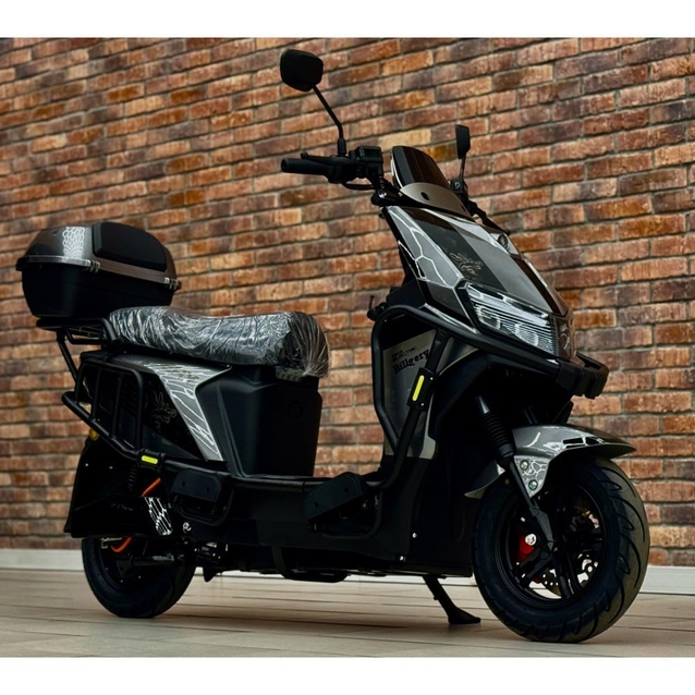 Електроскутер Corso «BULLET» B-11179, двигун 2000W, акумулятор 72V/38Ah, чорний + 1 ящик. акум, колеса 10" фото westvelo.com