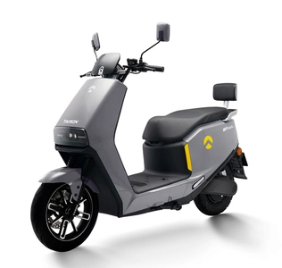 Електроскутер Tairon «FJ» 703119, двигун 2000W, акумулятор 72V 38Ah графеновий, срібний, колеса 12/10"