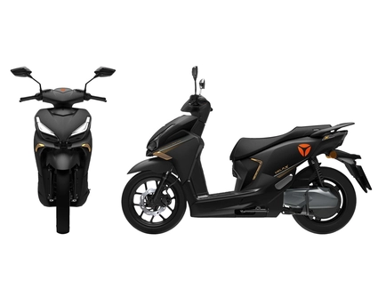 Електроскутер Yadea «VELAX» 08640, двигун 2000W, акумулятор 72V 30Ah літій-залізо-фосфатний, чорний, колеса 14"