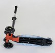 Самокат дитячий 3-х колісний, Best Scooter «MAXI» 25595 / 779-1338 синій, колеса PU Ø120mm/80mm зі світлом, пластмасовий, трубка керма алюмінієва фото westvelo.com