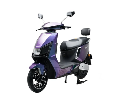 Електроскутер Garow «SOLANO» CR-308667, двигун 2500W, акумулятор 72V 30Ah літій-залізо-фосфатний, хамелеон, колеса 12/10"