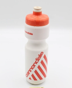 Фляга 700 ml Cannondale Retro W/Red