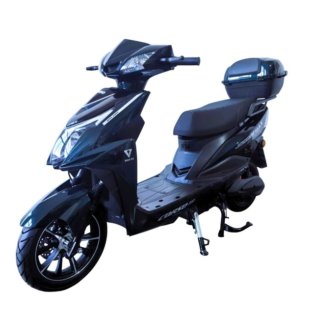 Електроскутер Corso «JOGGERMAX» JM-193790  , двигун 1500W, акумулятор 72V 32Ah графеновий, темно-зелений, колеса 12/10" + 1 ящик. акум фото westvelo.com