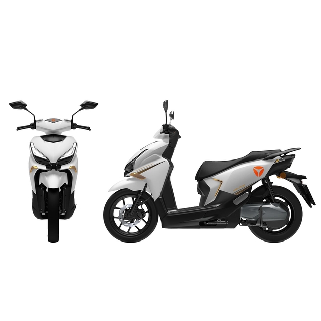 Електроскутер Yadea «VELAX» 06127, двигун 2000W, акумулятор 72V 30Ah літій-залізо-фосфатний, білий, колеса 14" фото westvelo.com