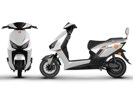 Електроскутер Yadea «GT25» 026, двигун 1400W, акумулятор 72V 23Ah графеновий, срібно-білий, колеса 10"