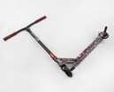 Самокат трюковий Best Scooter «SKULLS» BS-77488 чорно-червоний, HIC-система, пеги, AL диск та дека, колеса PU Ø110mm, ширина керма - 60 см фото westvelo.com