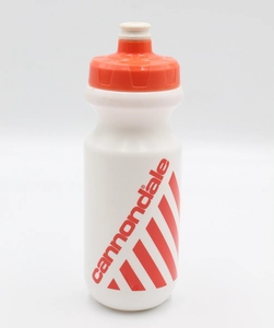 Фляга 600 ml Cannondale Retro white/red