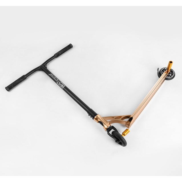 Самокат трюковий Best Scooter «SPIDER» 55084 чорно-золотий, HIC-система, пеги, AL диск та дека, колеса PU Ø110mm, ширина керма - 60 см фото westvelo.com
