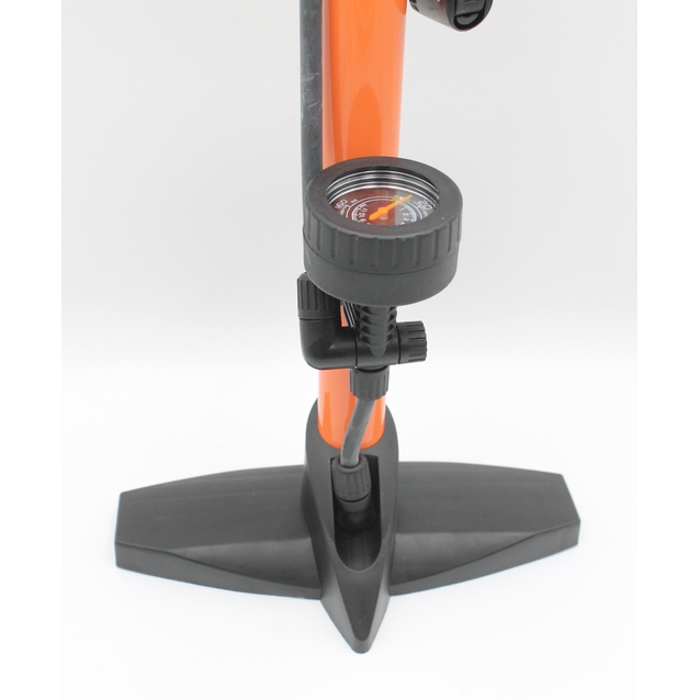 Насос авто з манометром CROSSER 3261 сталевий помаранчевий, 2-ний наконечник (AV/FV) фото westvelo.com