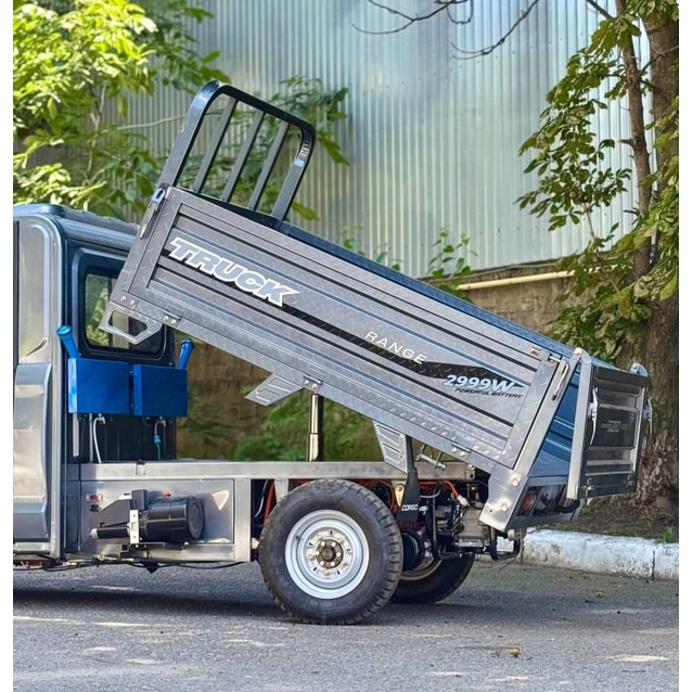 Гібридний вантажний електроавтомобіль CORSO «TRUCK RANGE» RG-88199 VIN:YGDJA202605080057, двигун 2999W, акумулятор 72V 58Ah графеновий, + 6 ящик. акум, +13 місць, колеса 12" фото westvelo.com