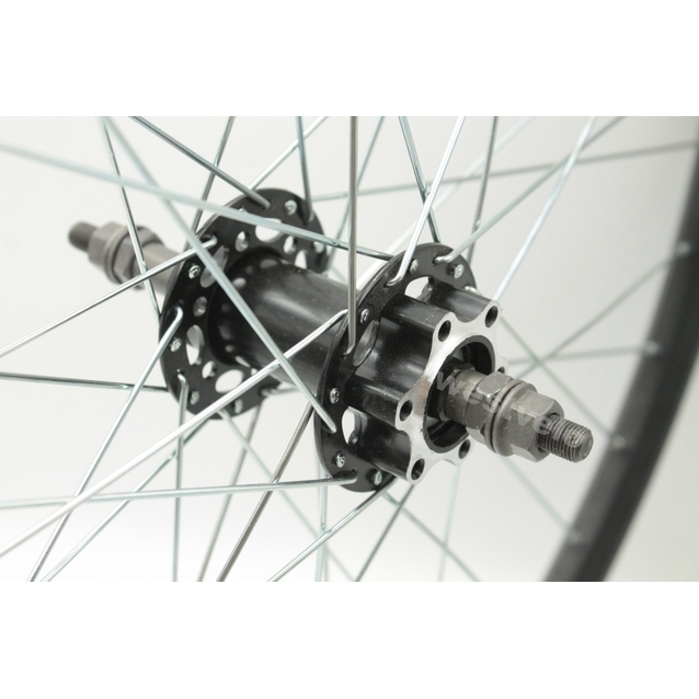 Колесо 26 зад, обід 2-ний чорний дисковий, втулка SHUNFENG, диск 6 болтів фото westvelo.com