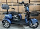 Трицикл Corso «OSTIN» SN-077150, двигун 1000W, акумулятор 72V/23Ah графеновий, синій + 1 ящик. акум, колеса 10" фото westvelo.com