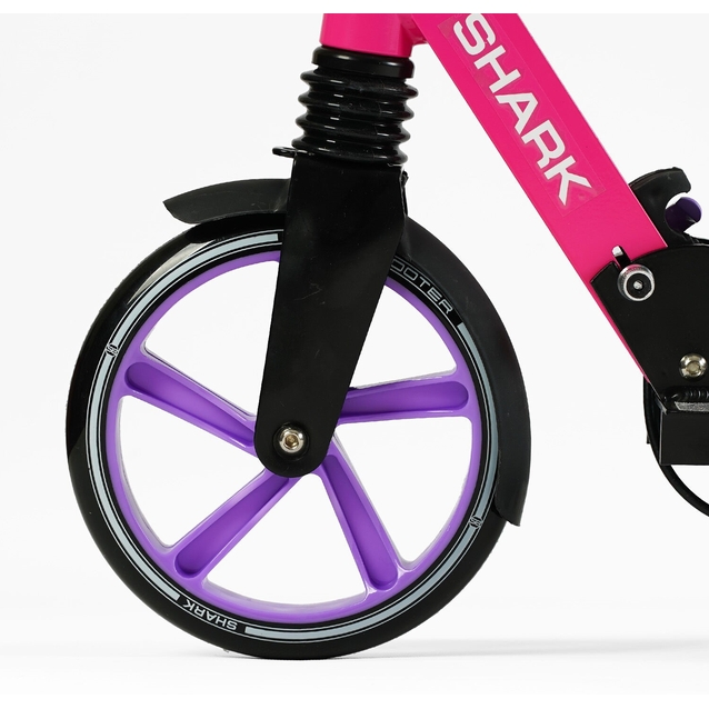 Самокат дитячий 2-х колісний, PU Best Scooter «SHARK» SH-30610 чорно-рожево-фіолетовий, Ø200mm, з ручним гальмом, затискач керма, 1 амортизатор фото westvelo.com