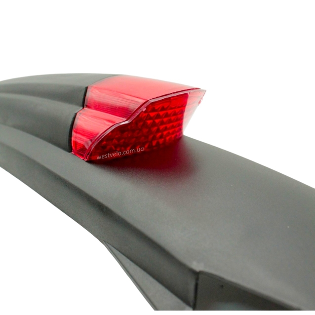 Крила пластик 24-26 кріпл. труба сідла, з 3-х частин, черв. катафот (Тайвань)040 фото westvelo.com