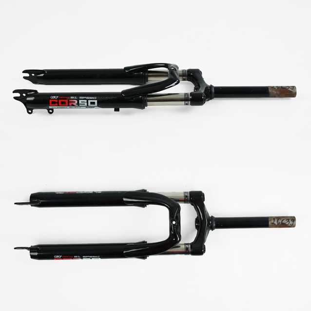 Вилка 26 аморт. безрізьб. Ø28.6mm disk L-210mm CORSO «INTENSE» (573/639), чорна фото westvelo.com