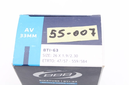 Камера 26 короткий ніпель AV 33mm BBB (1.90-2.30) (47/57-559/584)