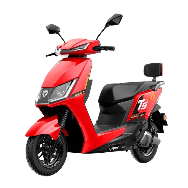 Електроскутер Yadea «T5L» 0037, двигун 1500W, акумулятор 72V 30Ah літій-залізо-фосфатний, червоний, колеса 10" фото westvelo.com