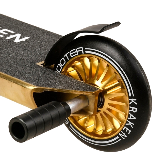 Самокат трюковий Best Scooter «KRAKEN» KR-93091 золотий, HIC-система, пеги, AL диск та дека, колеса PU Ø110mm, ширина керма - 58 см фото westvelo.com