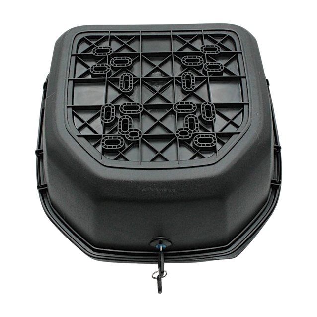 Кофр (багажник) для мотоцикла задній ROBIK 48 (400х400х280) 45L графіт з катафотом фото westvelo.com