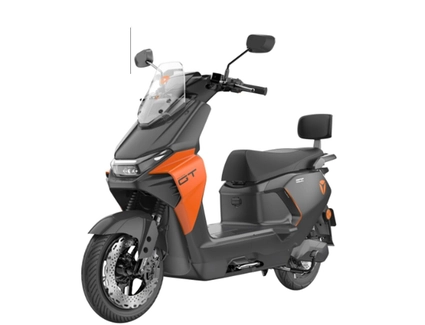Електроскутер Yadea «GS70» 3104, двигун 2900W, акумулятор 72V 23Ah графеновий, чорно-помаранчевий, колеса 12"