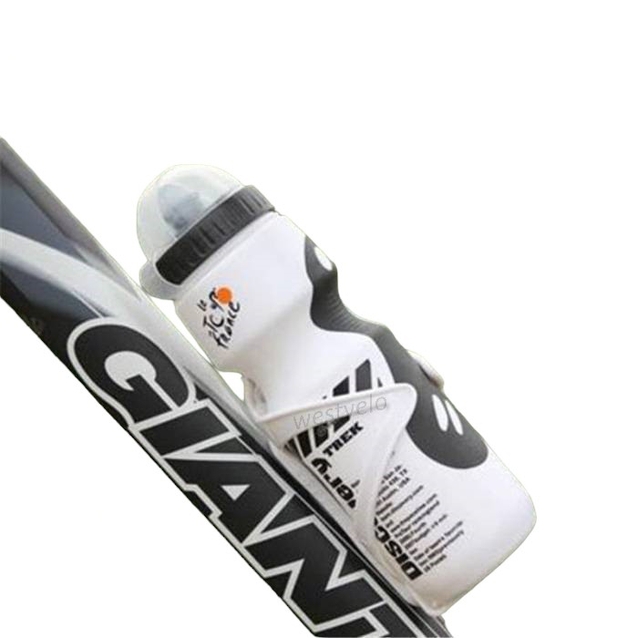Фляга Discovery 650ml харч.пластик, біло-чорна, з гумовими вставками фото westvelo.com